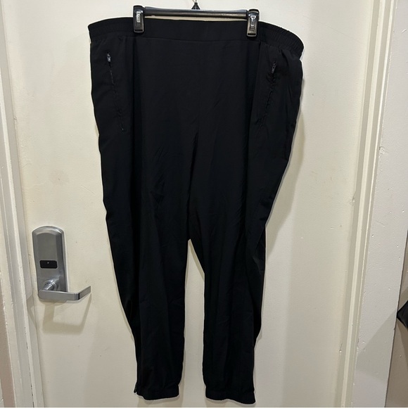 Old Navy Active Stretchtech Black Joggers Size 3X - Picture 1 of 8